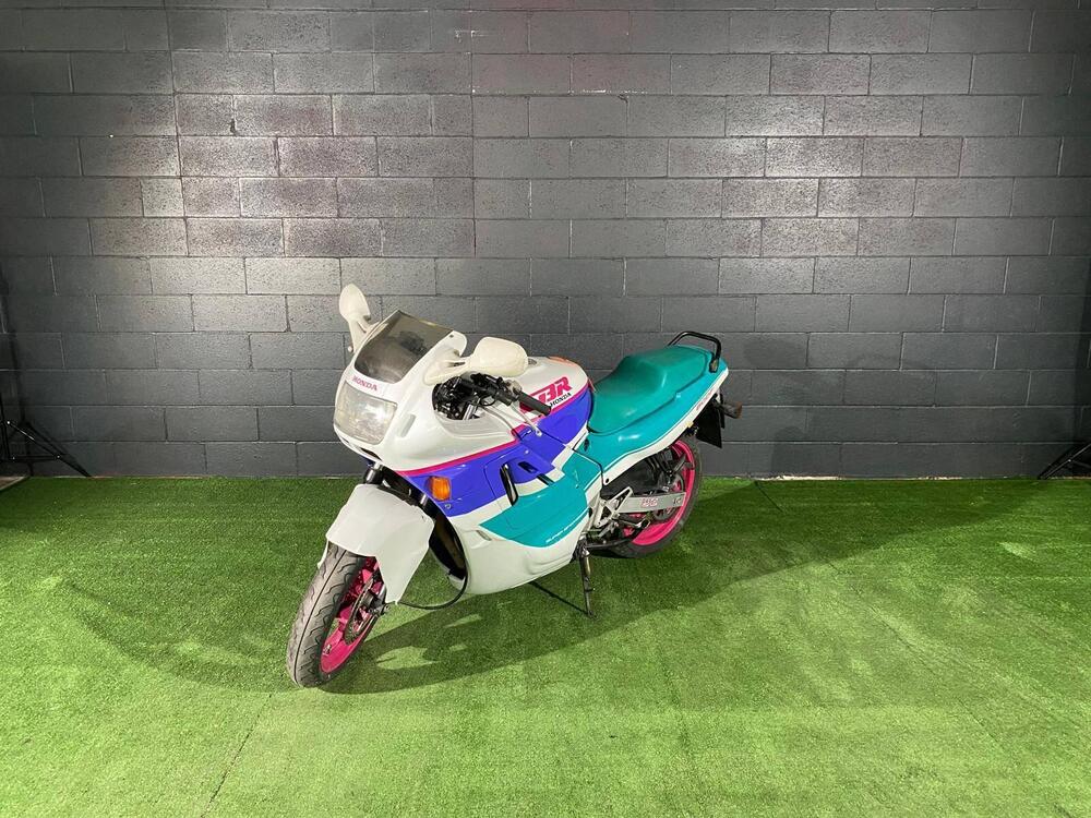 Honda CBR 600 "DA RESTAURARE" (3)