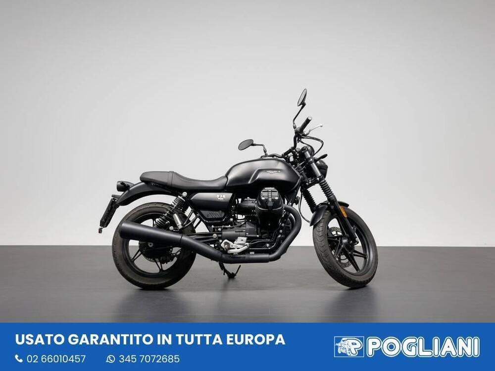 Moto Guzzi V7 III Stone (2017 - 20)