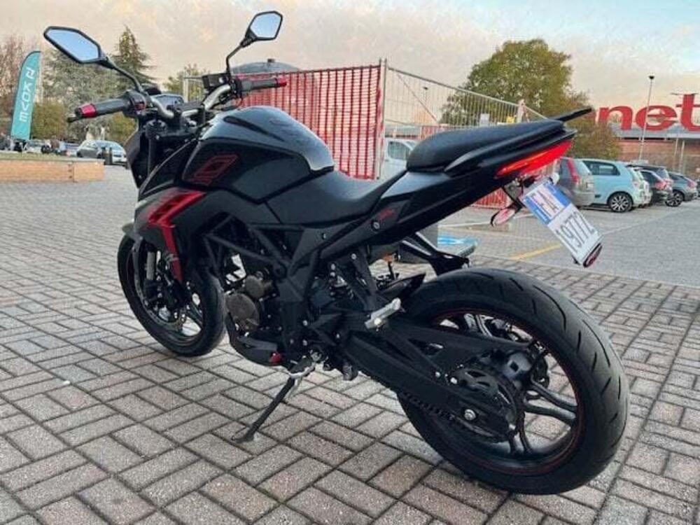 Voge Brivido 300R (2021 - 24) (3)