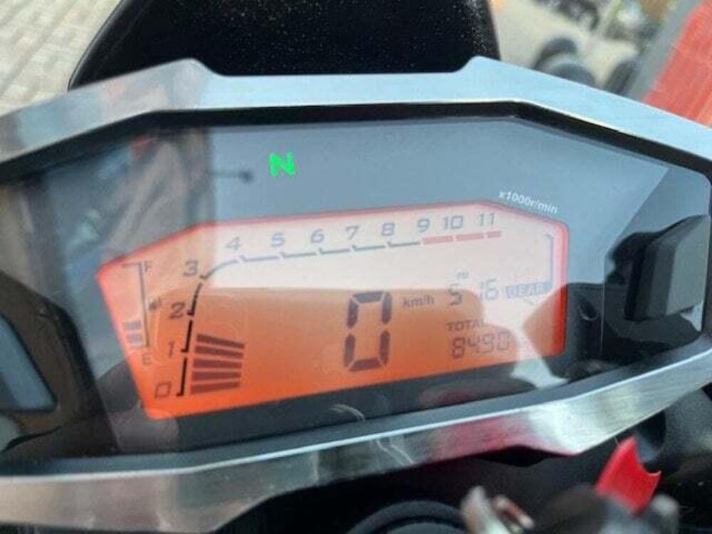 Voge Brivido 300R (2021 - 24) (6)