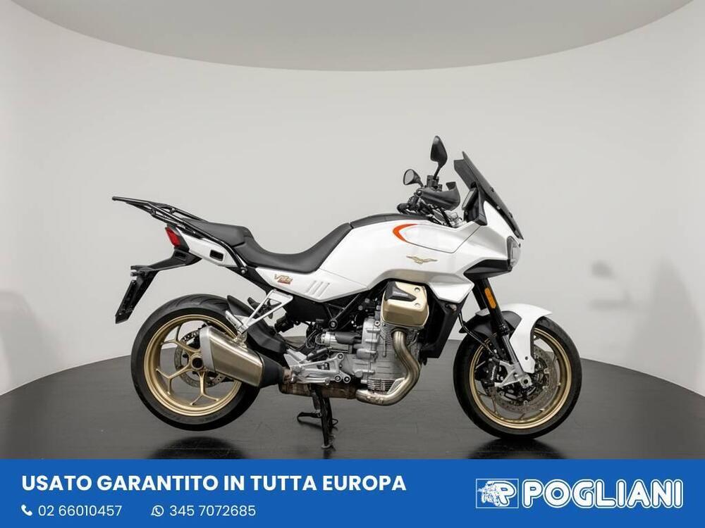 Moto Guzzi V100 Mandello (2022 - 24)