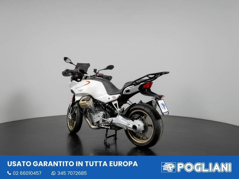 Moto Guzzi V100 Mandello (2022 - 24) (7)