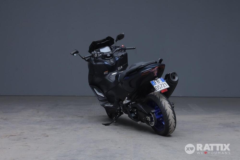 Yamaha T-Max 560 (2022 - 24) (5)