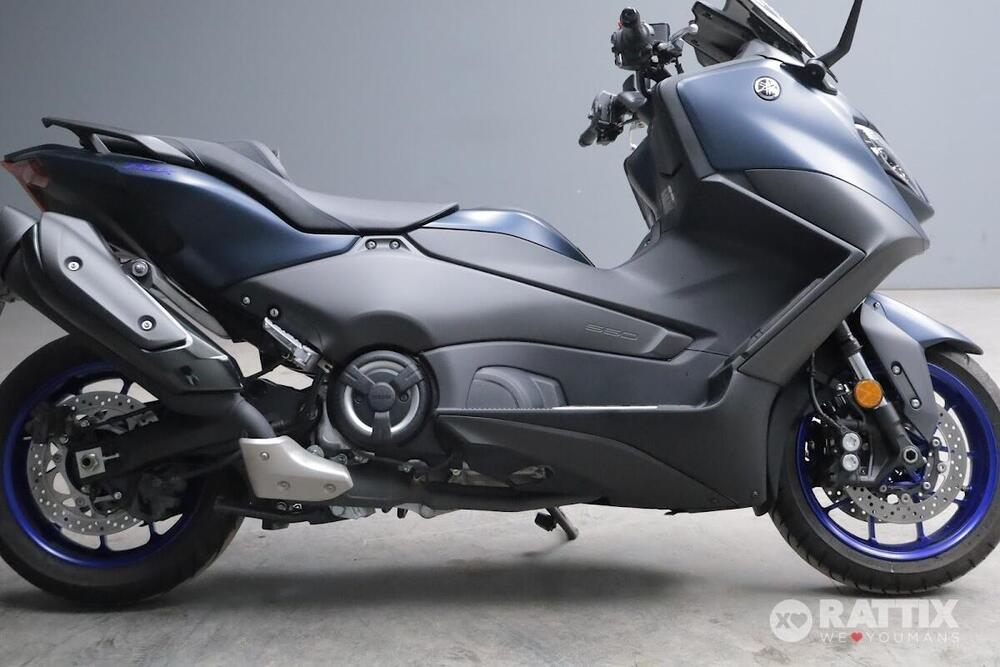 Yamaha T-Max 560 (2022 - 24) (8)