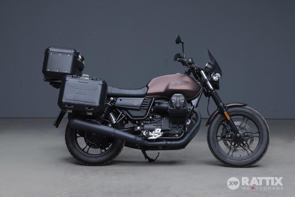 Moto Guzzi V7 III Stone (2017 - 20) (4)