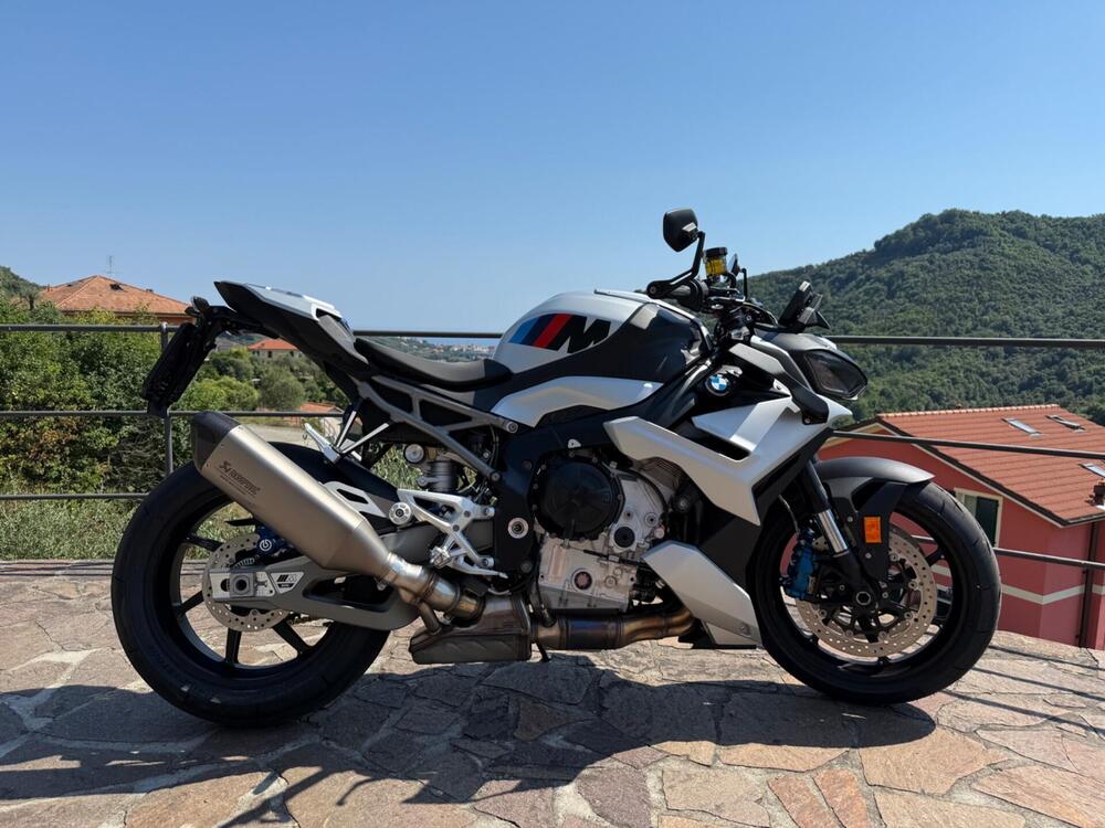 Bmw M 1000 R (2025 - 26) (4)