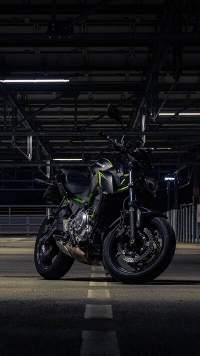 Kawasaki Z 650 (2017 - 19) usata