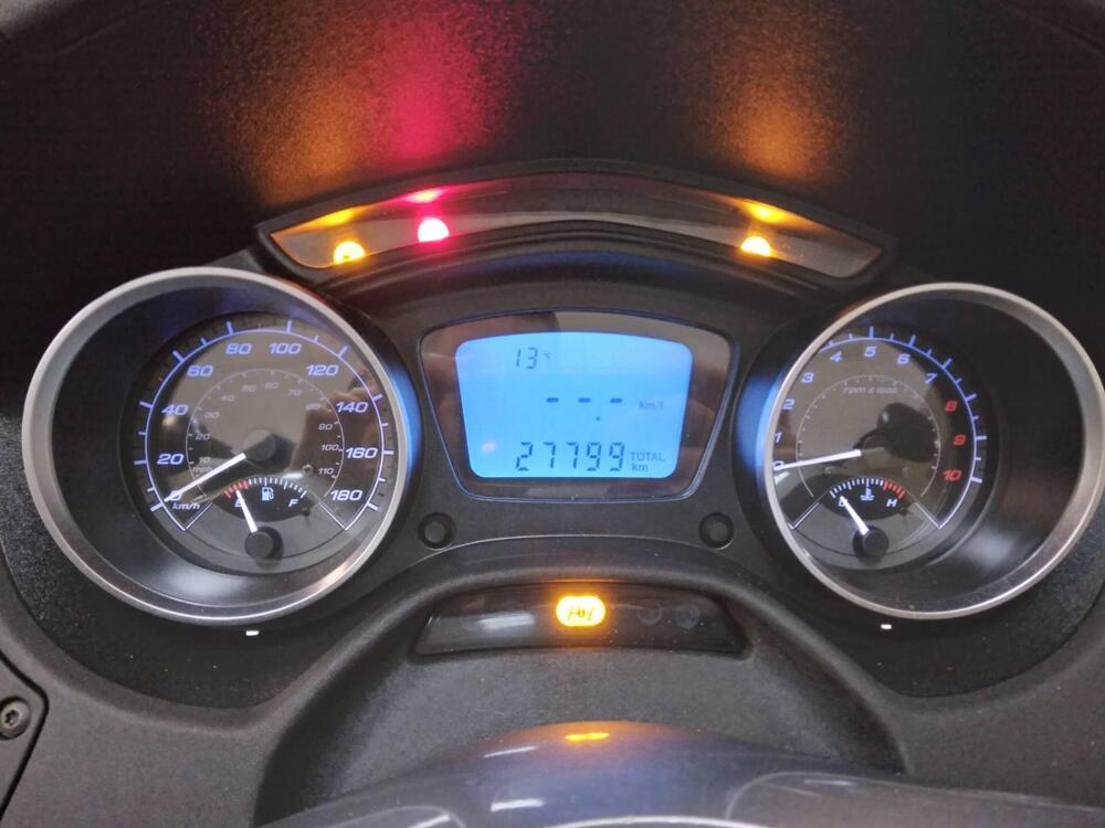 Piaggio Mp3 300 ie Business LT ABS (2014 - 16) (4)