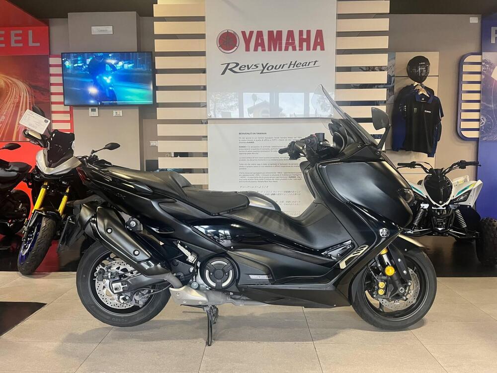 Yamaha T-Max 560 Tech Max (2021)