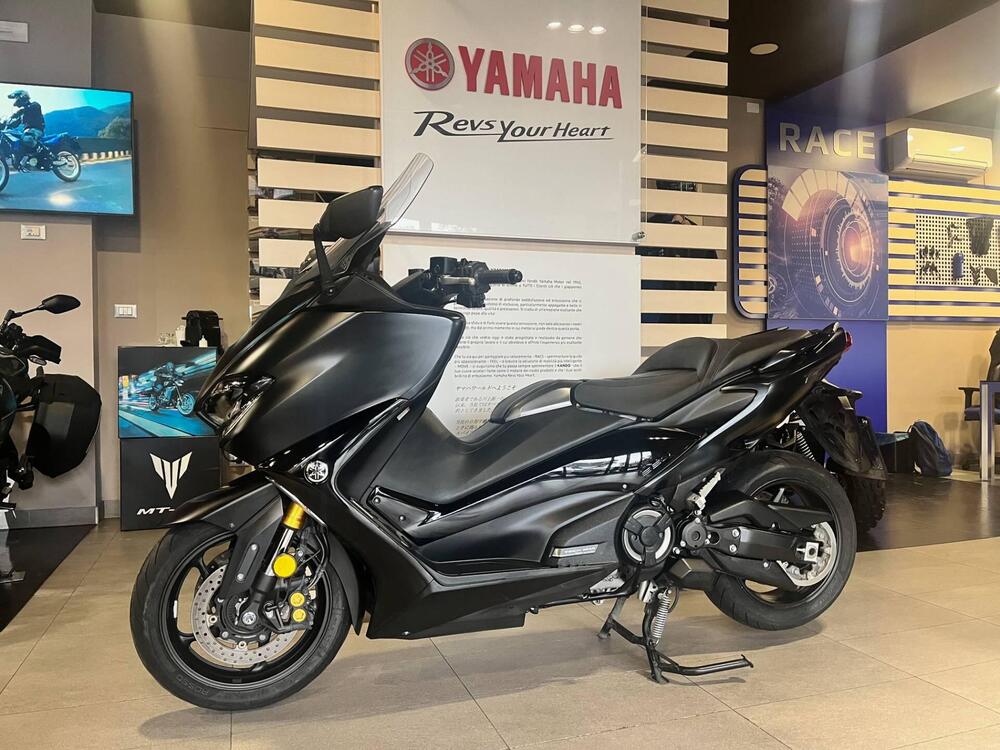 Yamaha T-Max 560 Tech Max (2021) (8)