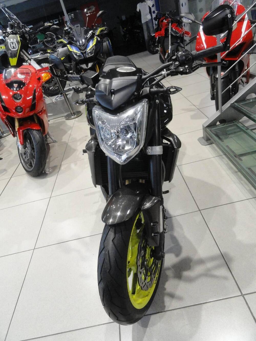 Yamaha FZ1 (2006 - 16) (5)