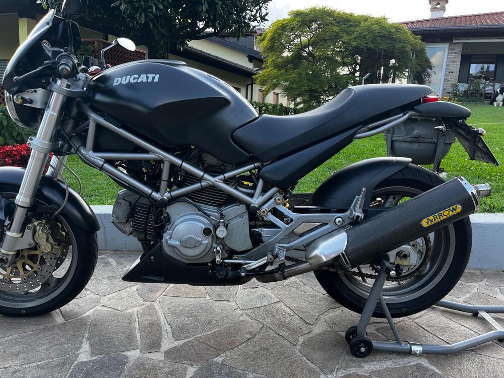 Ducati Monster 620 Dark (2003 - 06) (2)