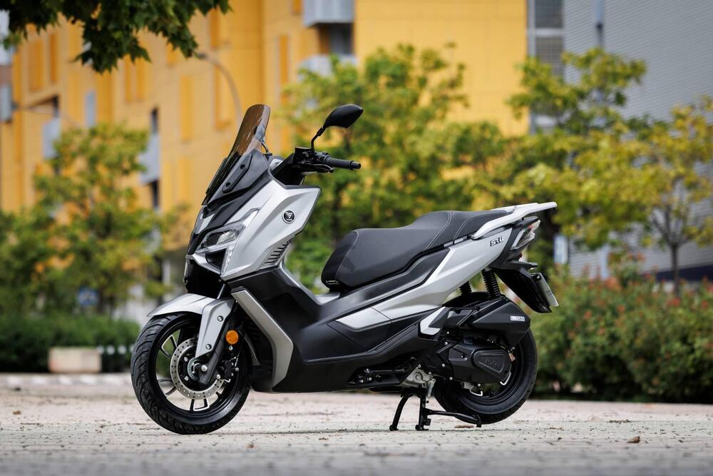 Voge Sfida SR1 (2023 - 26) (3)