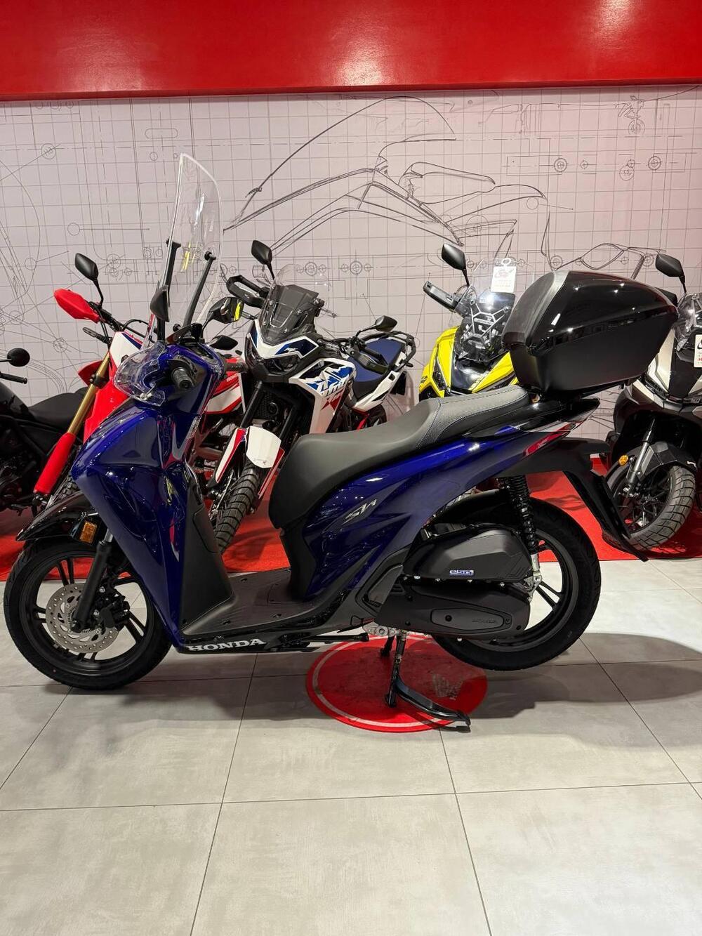 Honda SH 125 Vetro (2026) (4)