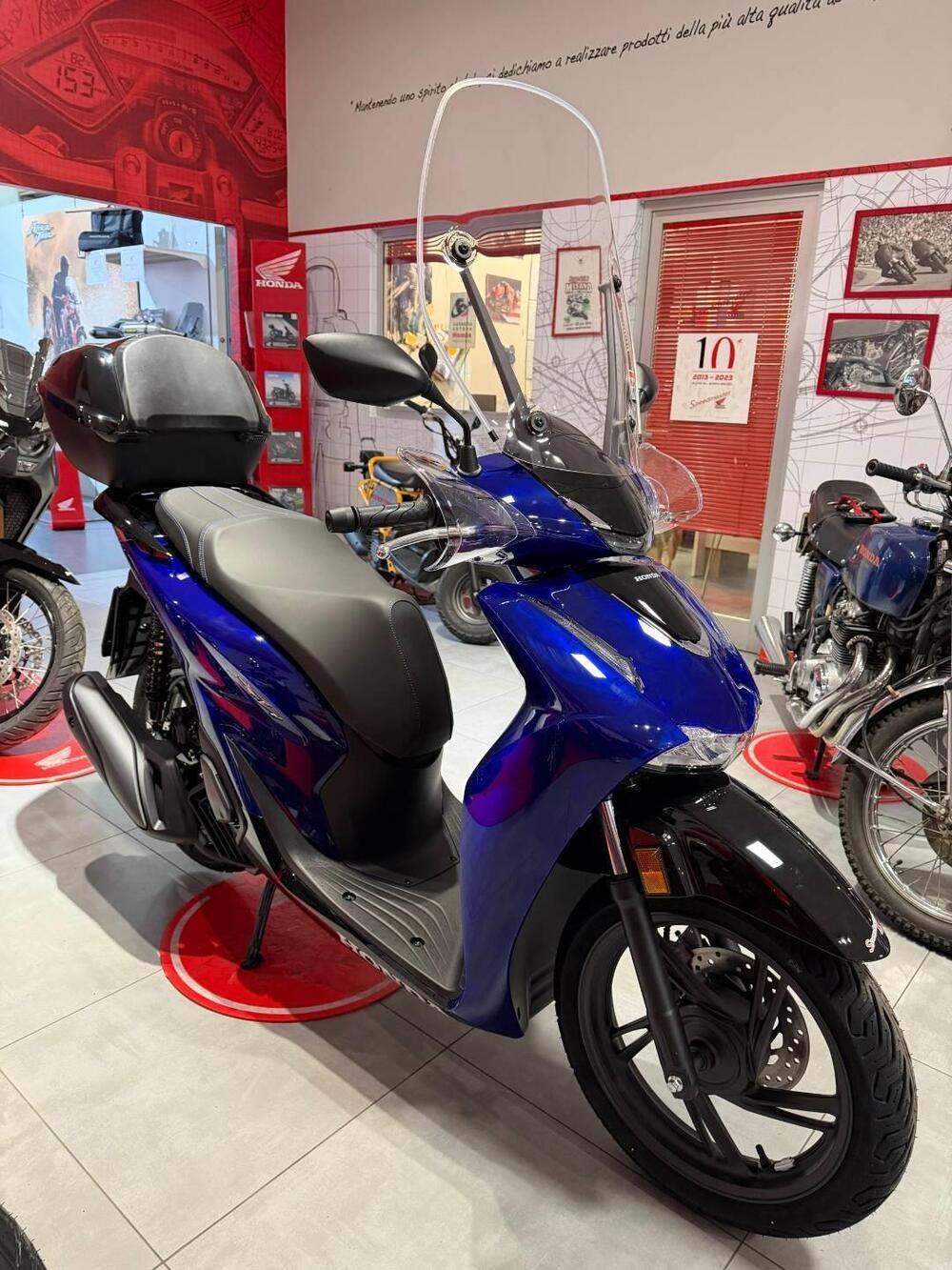 Honda SH 150 Vetro (2026) (3)