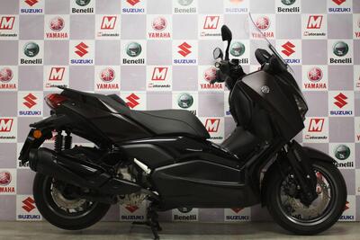 Yamaha X-Max 300 Tech Max (2025 - 26) usata
