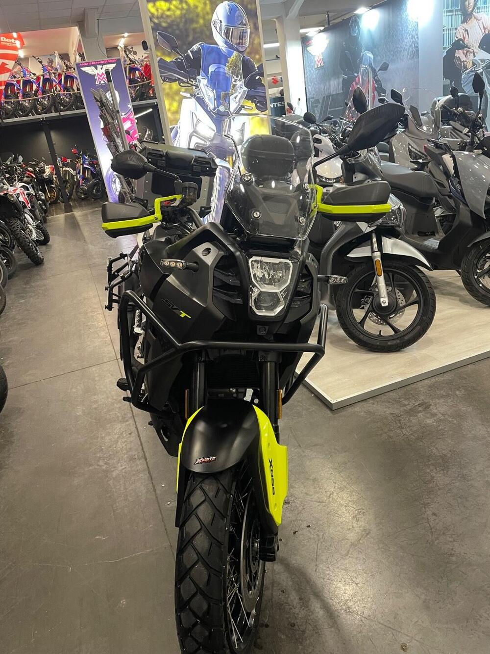 QJ Motor SVT 650 X (2025 - 26) (3)