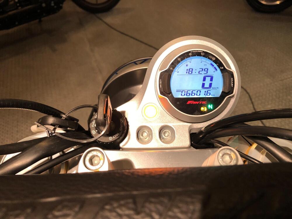 Fantic Motor Caballero 500 Scrambler Anniversary (2021 - 23) (5)
