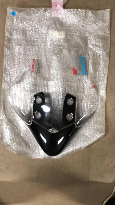 PARABREZZA GIVI PER HONDA FORZA 250 CODICE 315DT