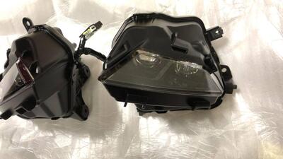 FANALE ANTERIORE PER HONDA CBR 1000 RR-R CODICE 33