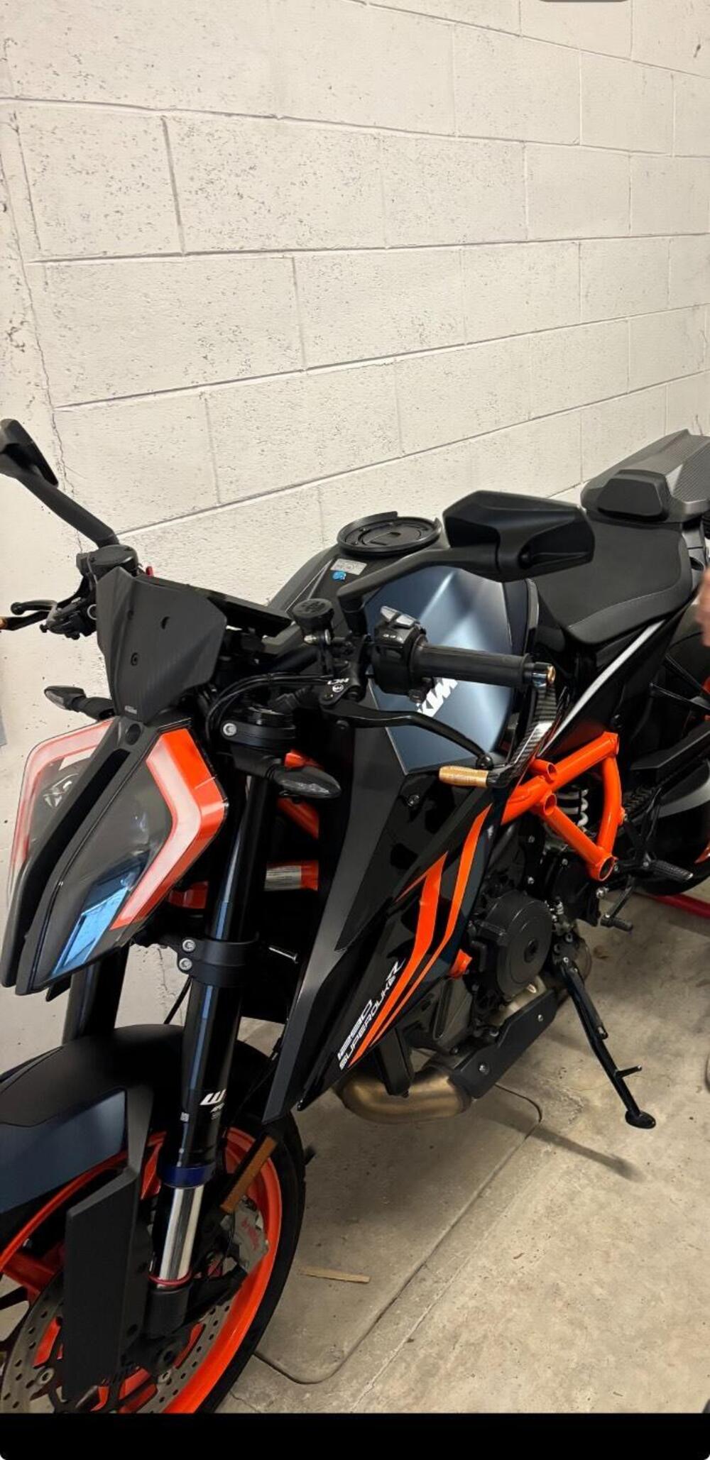 KTM 1290 Super Duke R EVO (2022 - 23) (4)