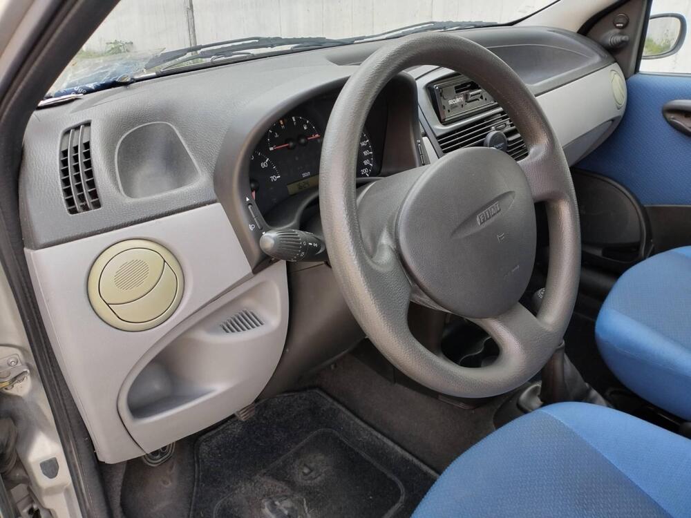 Fiat Punto usata a Pescara (13)