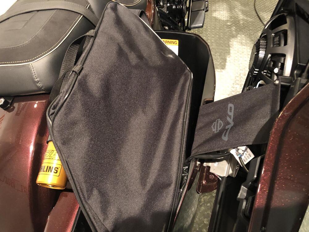 Harley-Davidson CVO Street Glide (2024) (13)