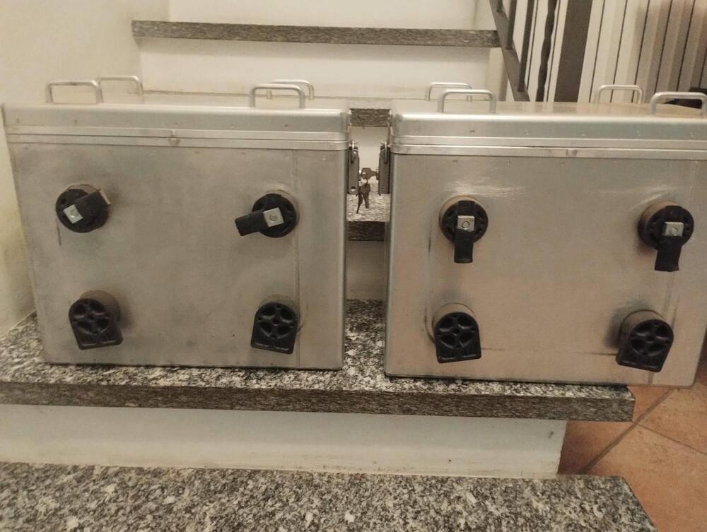 Coppia valigie Touratech Zega-Case, 38/45 litri (8)