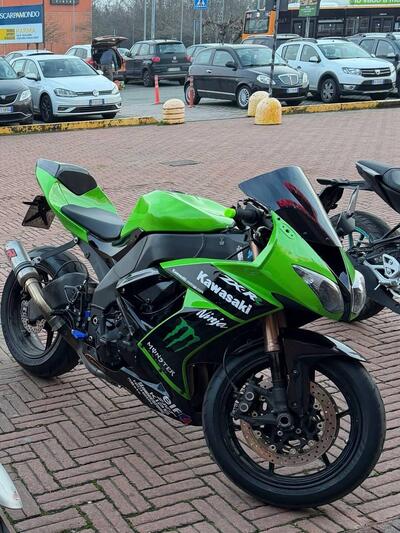 Kawasaki Ninja 1000 ZX-10R (2010 - 11) usata