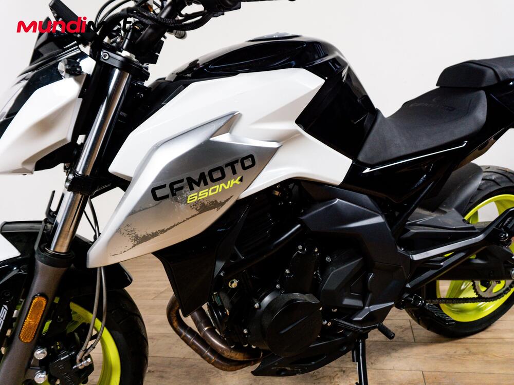 CFMOTO 125NK (2025 - 26) (9)