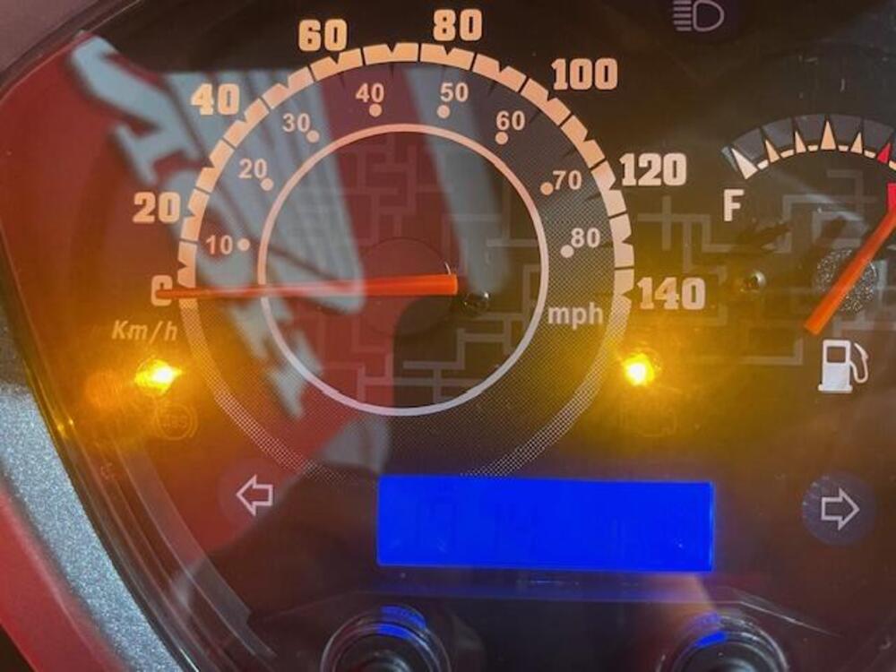 Kymco Agility 150i R16 + ABS (2017 - 20) (4)