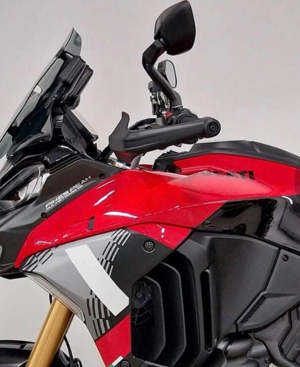 Ducati Multistrada V4 Pikes Peak (2025 - 26) (5)