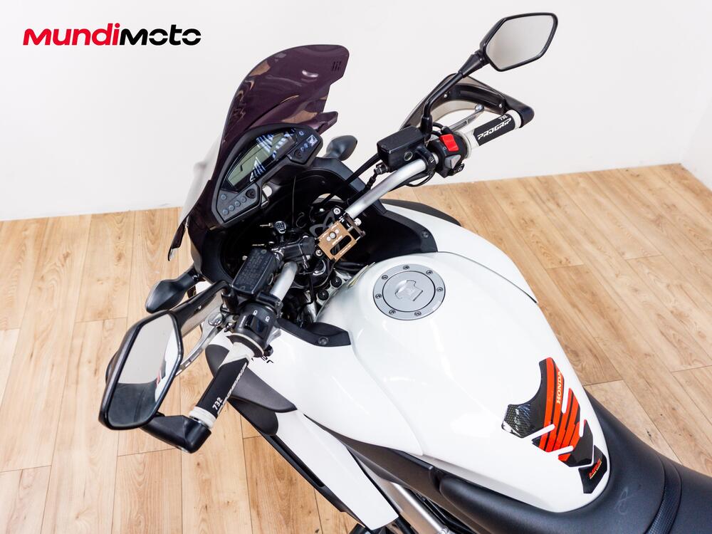 Honda VFR 800 (2002 - 05) (11)