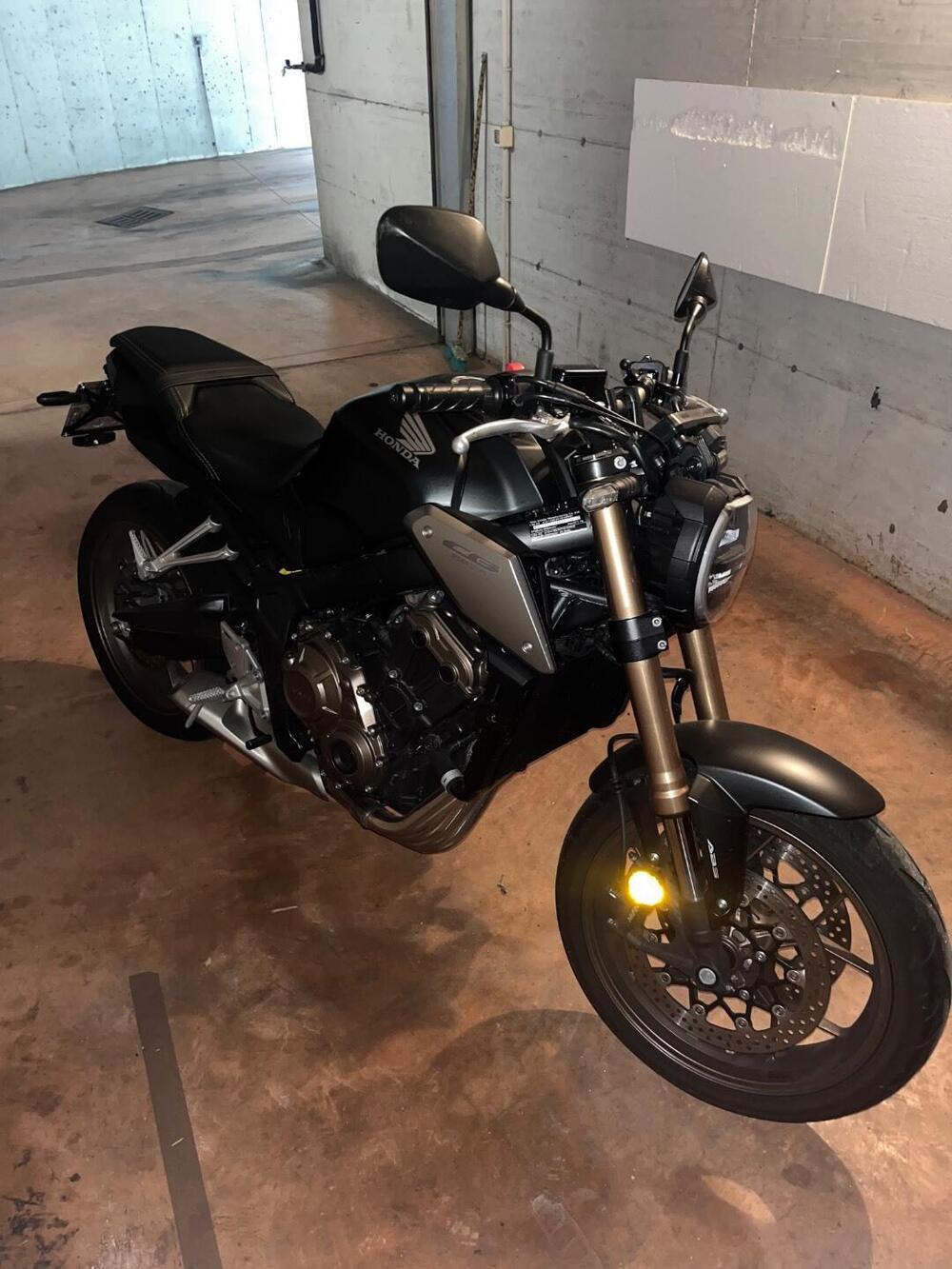 Honda CB 650 R (2021 - 23) (7)