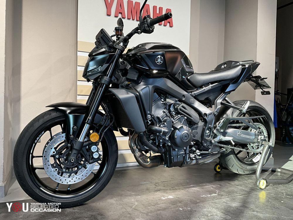 Yamaha MT-09 Y-AMT (2024 - 26) (4)