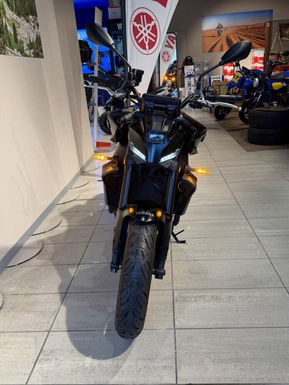 Yamaha MT-09 (2024 - 26) (6)