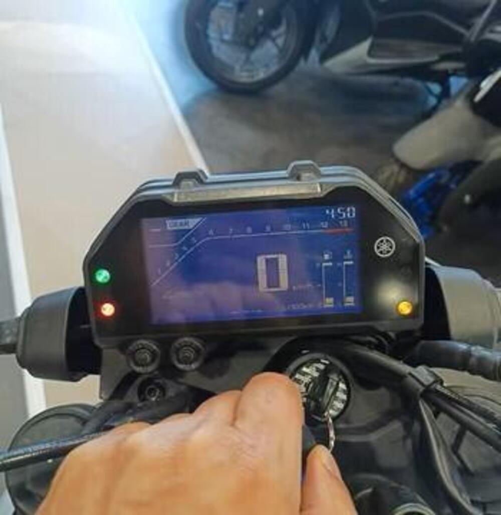 Yamaha MT-03 (2022 - 24) (4)