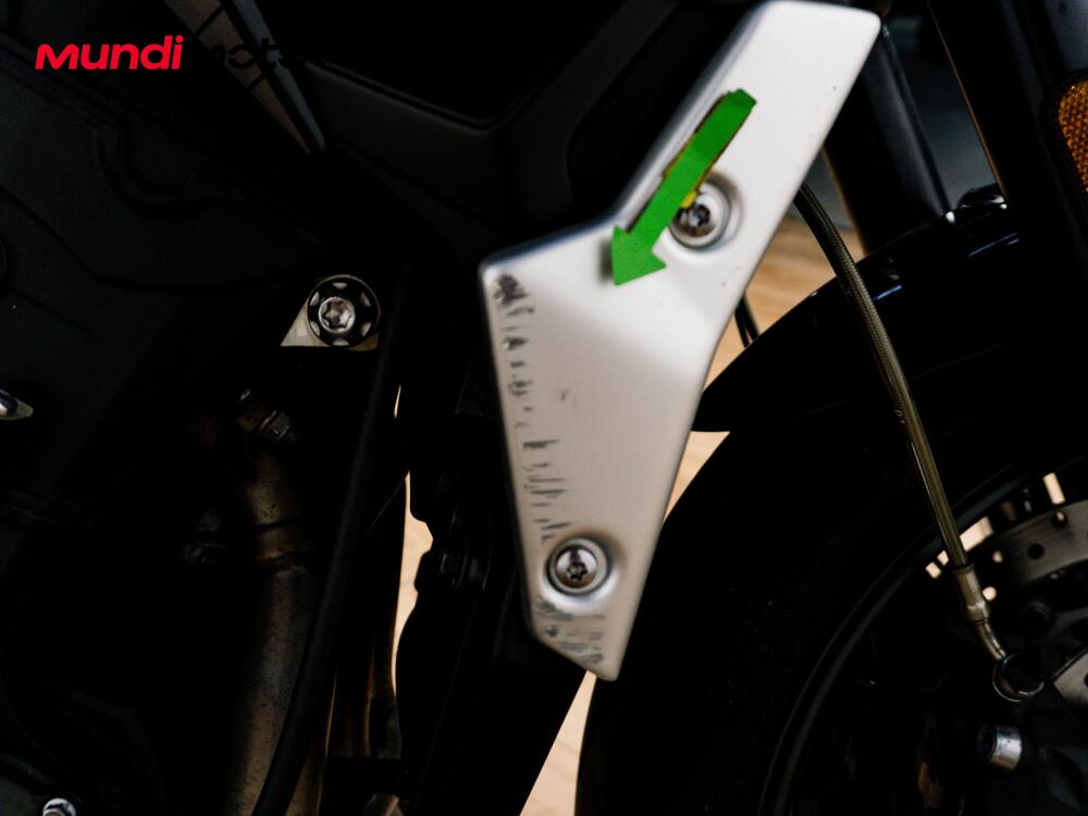 Triumph Street Triple 765 R (2023 - 26) (15)