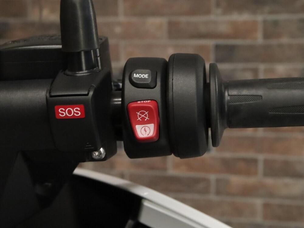 Bmw CE 04 (2021 - 25) (12)