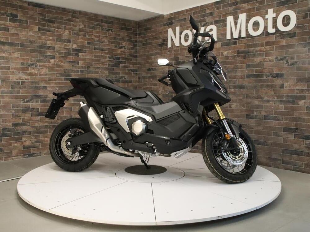 Honda X-ADV 750 DCT Adventure (2021 - 24) (8)