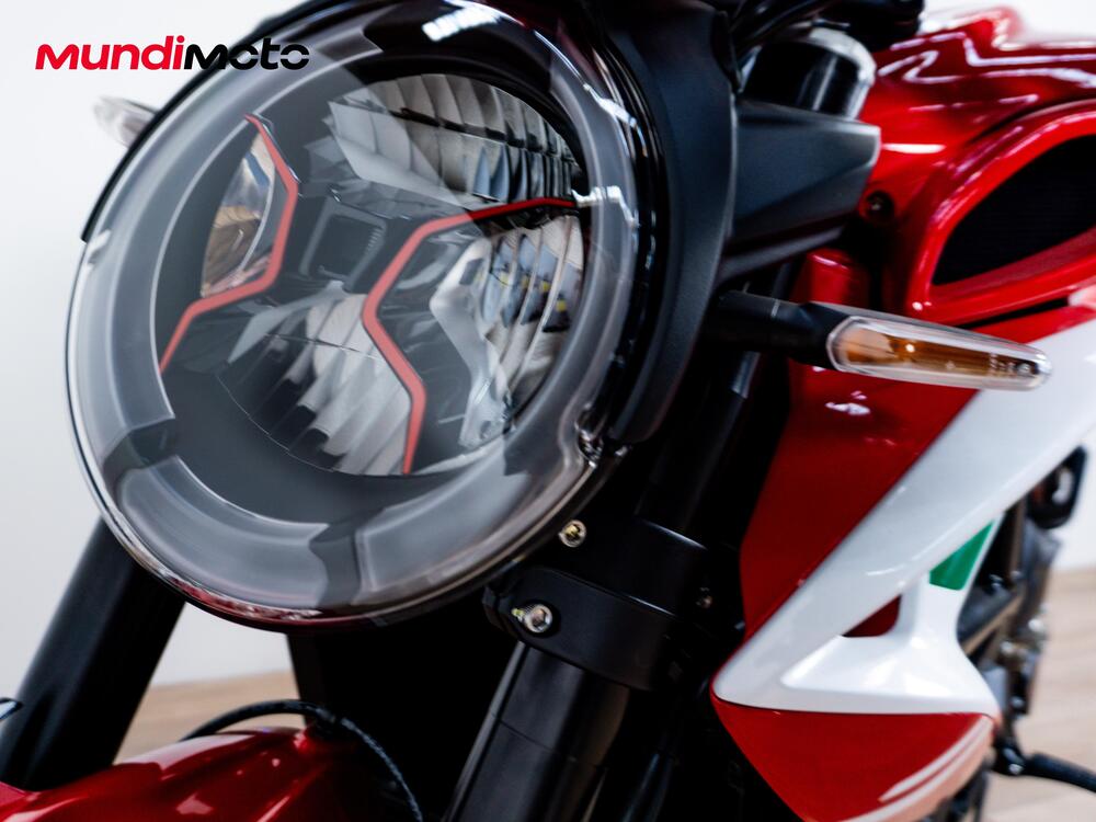 MV Agusta Dragster 800 RC SCS (2021 - 22) (14)