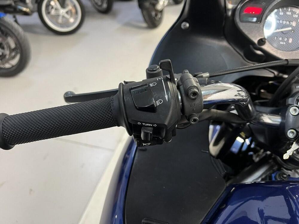 Honda Deauville 650 (2002 - 05) (7)