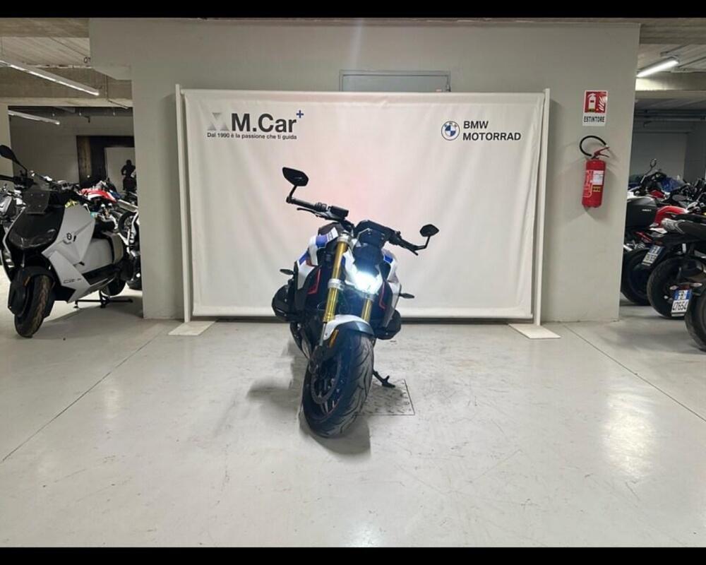 Bmw R 1300 R (2026) (2)