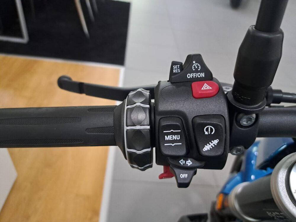 Bmw F 900 R (2025 - 26) (7)