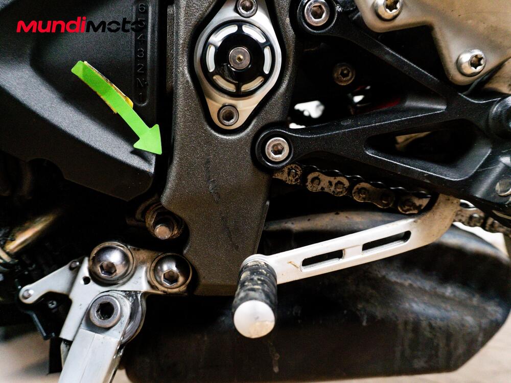 Triumph Street Triple 765 R (2023 - 26) (18)