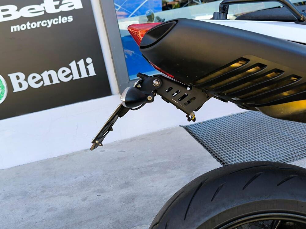 Aprilia Dorsoduro 750 ABS (2009 - 17) (8)