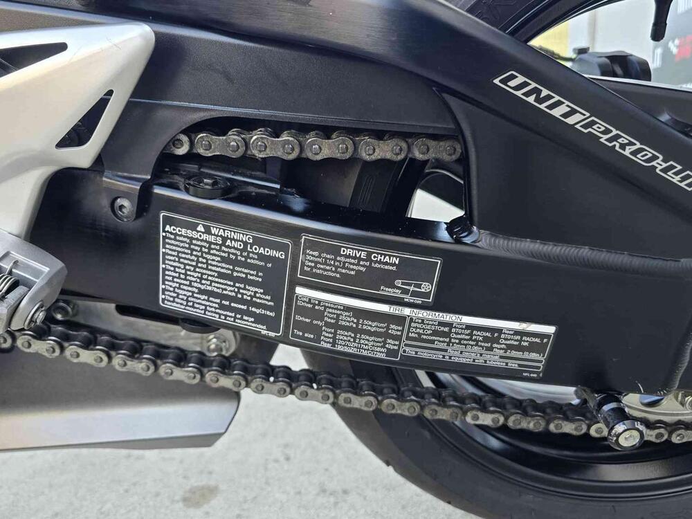 Honda CBR 1000 RR Fireblade (2008 - 11) (9)