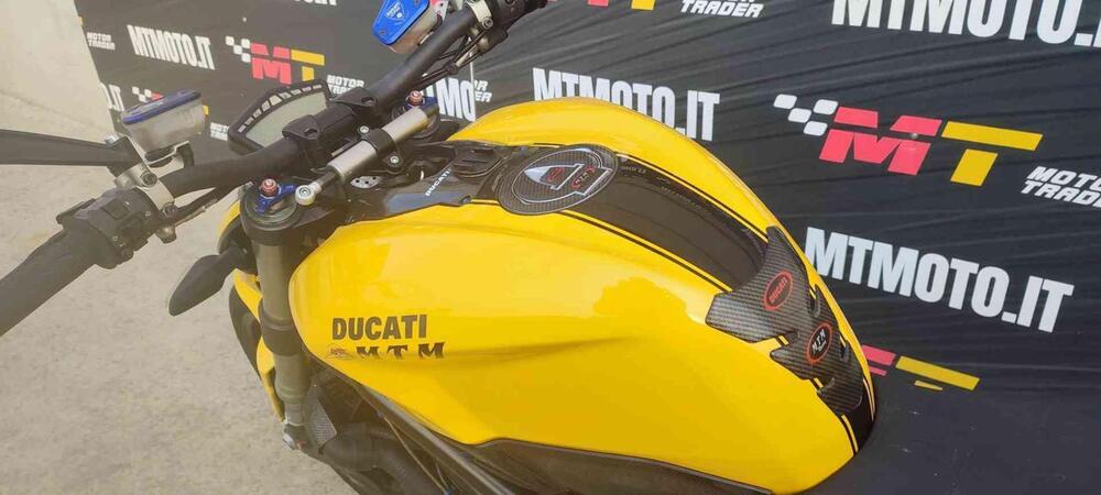 Ducati Streetfighter (2009 - 12) (7)