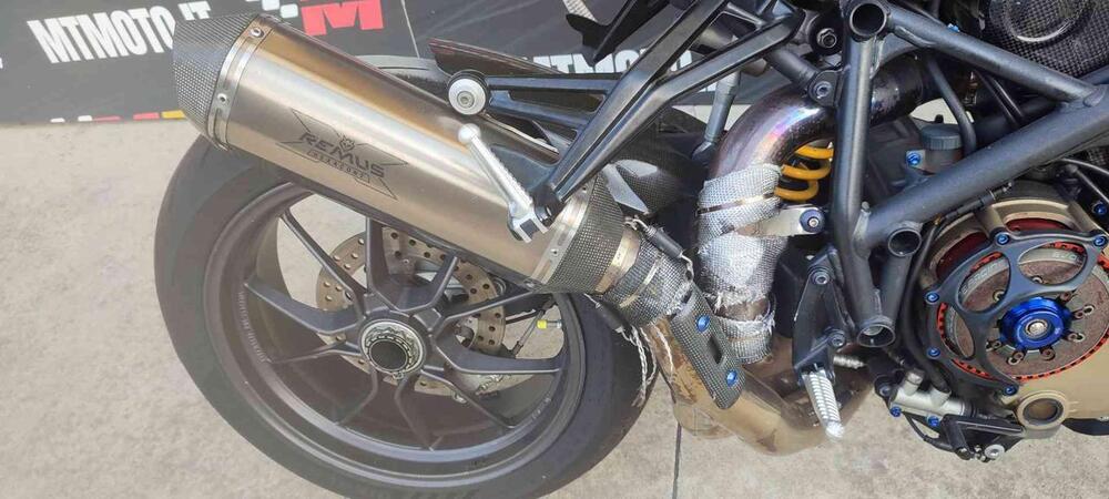 Ducati Streetfighter (2009 - 12) (9)