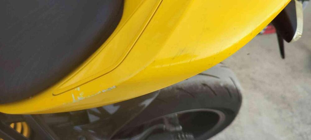 Ducati Streetfighter (2009 - 12) (5)